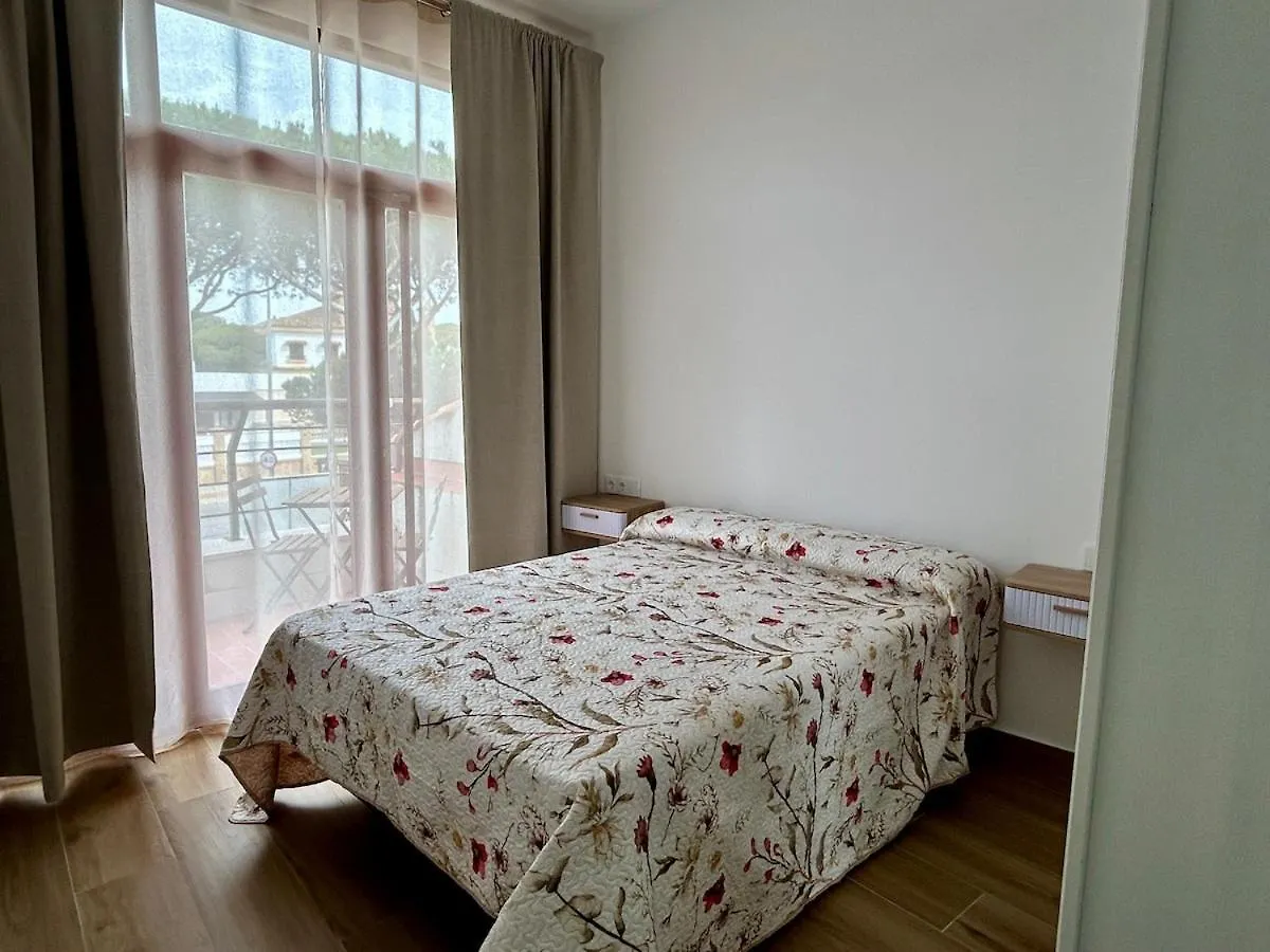 Apartment Beach Cost Apart 200 M To La Barrosa Beach Novo Sancti Petri Spain